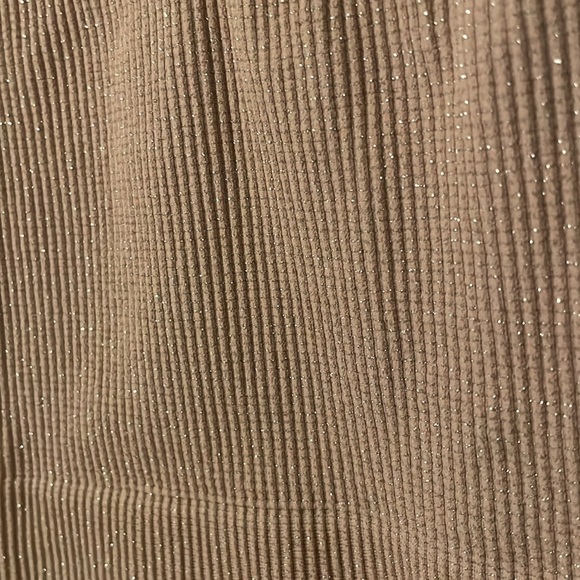 Glittery tight crop top, tan coloured - Picture 4 of 4